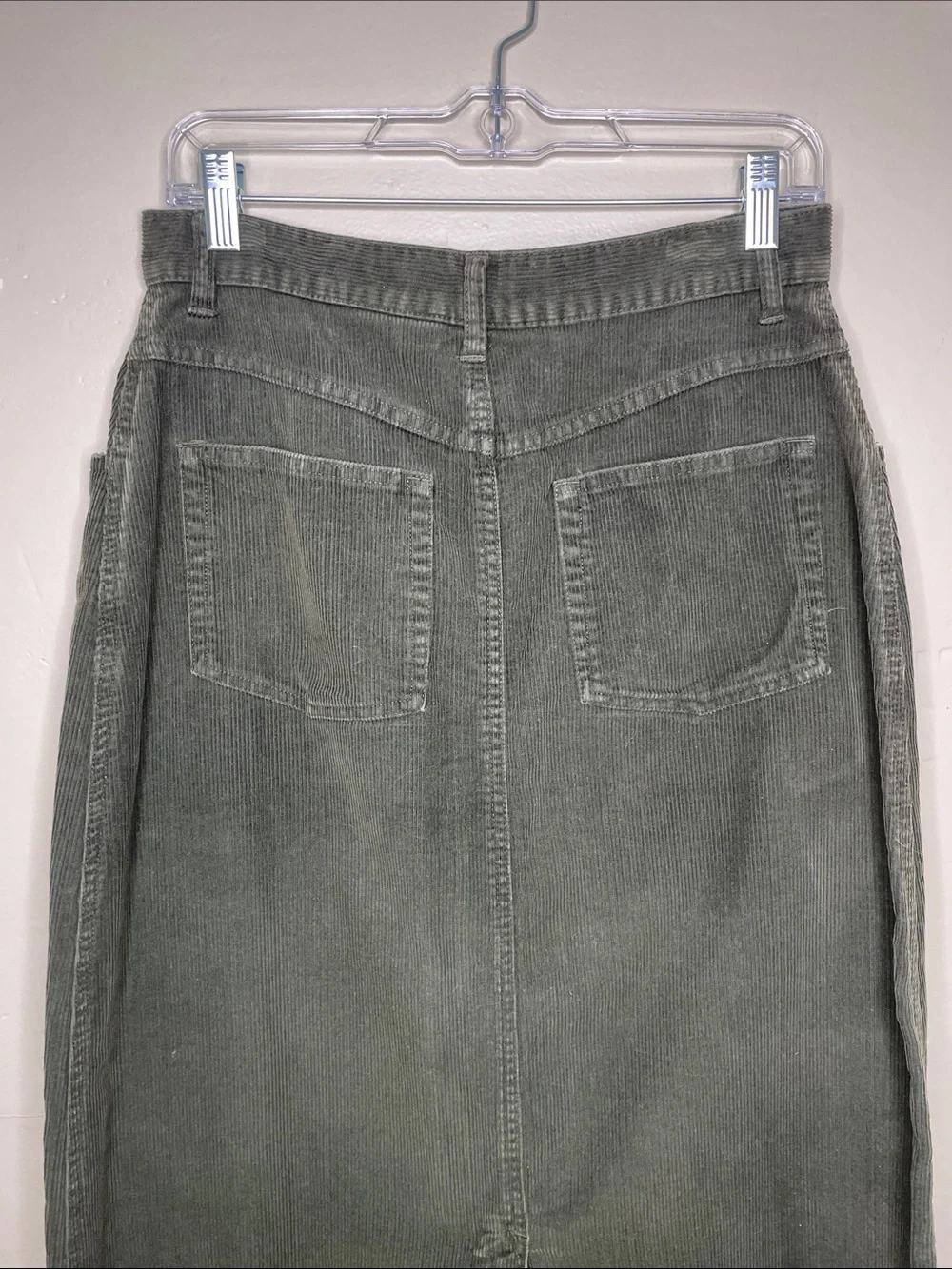 EDDIE BAUER VTG Green Corduroy Earthy Gorpcore Grunge Modest Women’s Skirt 10